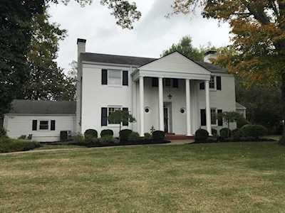 801 Cannons Ln Louisville, KY 40207