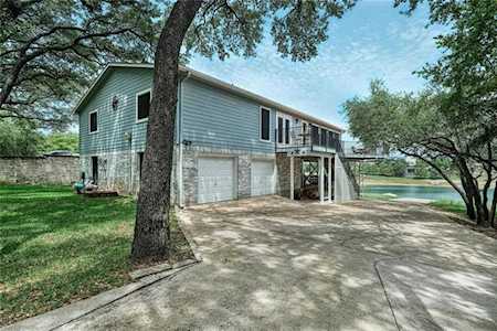 3404 Parliament Cv Lago Vista, TX 78645