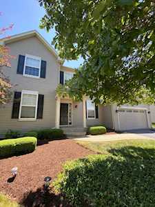 2299 Pagosa Springs Dr Aurora, IL 60503