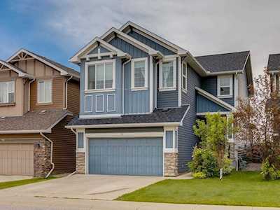 76 Auburn Glen Heights SE Calgary, AB T3S 0A8
