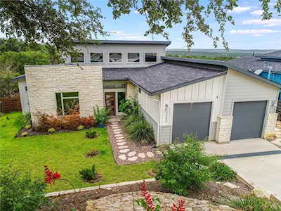 1000 Daviot Dr Briarcliff, TX 78669
