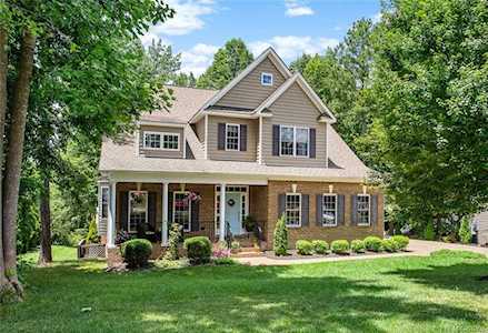 16907 Jennway Terrace Moseley, VA 23120