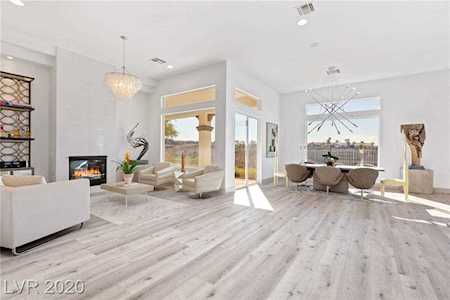 24 Anthem Creek Circle Henderson, NV 89052