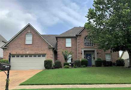 410 Whispering Ridge Dr Oakland, TN 38060