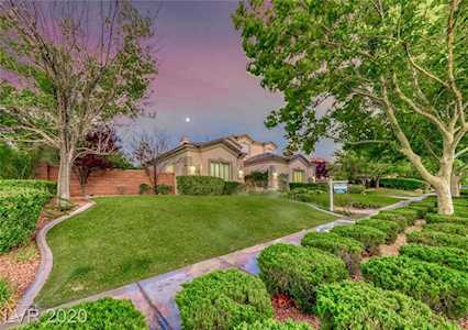 2208 Point Rock Ln Las Vegas, NV 89134