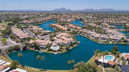 10390 E Lakeview Drive #101 Scottsdale, AZ 85258
