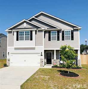 913 Loosestrife Court Zebulon, NC 27597