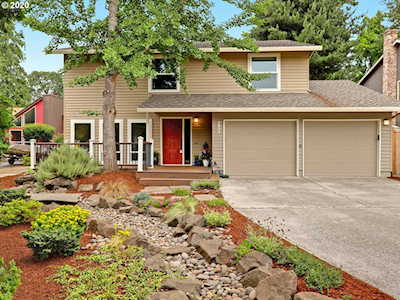 9837 SW Kimberly Dr Tigard, OR 97224