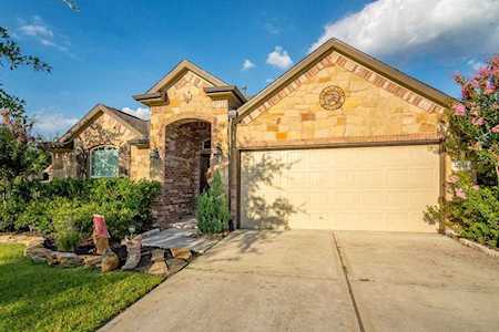21734 E Carolina Green Dr Cypress, TX 77433