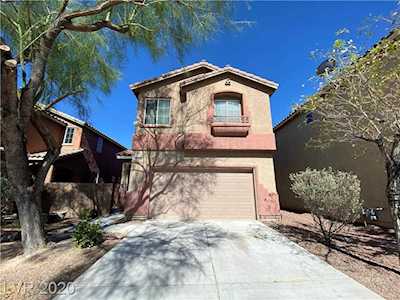 10610 Blue Larkspur Ct Las Vegas, NV 89141