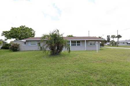 329 Shamrock Blvd Venice, FL 34293