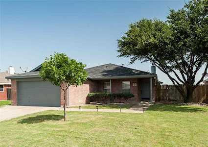 510 Lonestar Park Lane Ponder, TX 76259