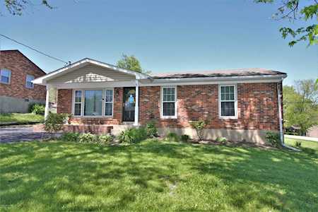 4517 Timothy Way Crestwood, KY 40014