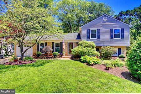 9527 Wallingford Dr Burke, VA 22015