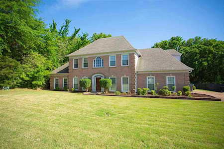 8971 Bazemore Dr Memphis, TN 38018