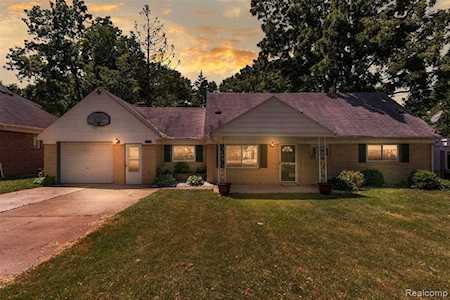 5414 Revere St Grand Blanc Twp, MI 48439