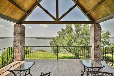 2806 French Kingston Court Granbury, TX 76049