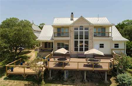 45 Limestone Trl Wimberley, TX 78676