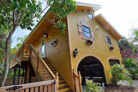 4606 Brainard Bayou Rd Sanibel, FL 33957