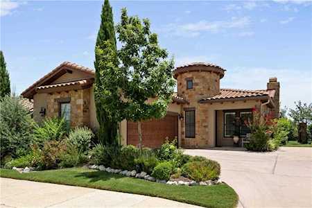 211 Delfino Cir #48 Lakeway, TX 78734