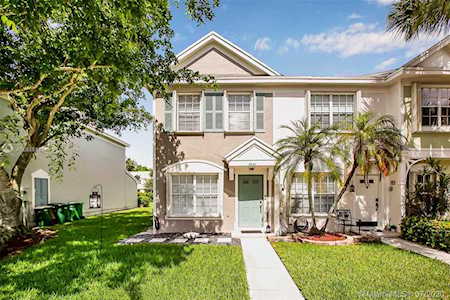 8041 Sanibel Dr #8041 Tamarac, FL 33321