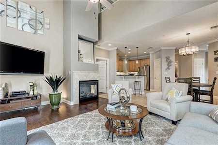 10300 Morado Cv #801 Austin, TX 78759
