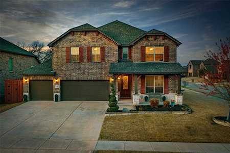 1743 Crescent Oak Wylie, TX 75098