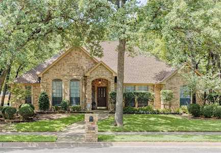 1392 Sweetgum Circle Keller, TX 76248
