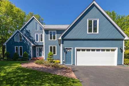 28 Pequot Drive North Attleboro, MA 02760