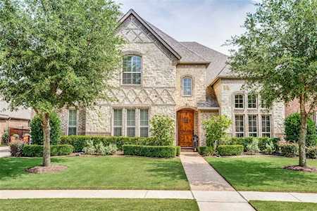 2208 Malin Drive Trophy Club, TX 76262