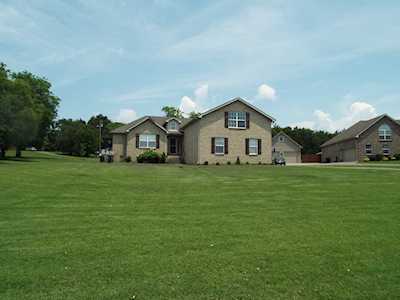 1014 Station Cir Mount Juliet, TN 37122