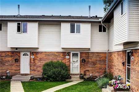 5103 35 Ave SW #30 Calgary, AB T3E 6L9