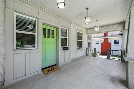 618 N Clinton Avenue Dallas, TX 75208