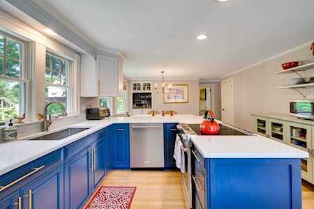 17 Cranston Rd Winchester, MA 01890