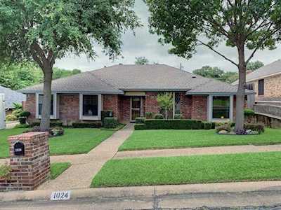 1024 Old Mill Circle Irving, TX 75061