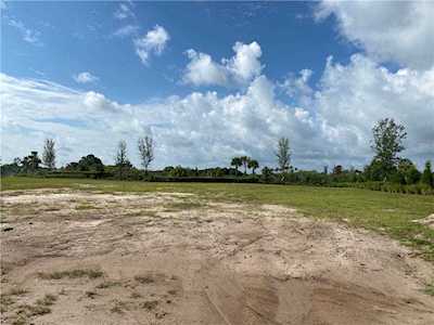 14738 Como CIRCLE Bradenton, FL 34202