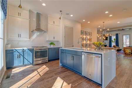 401 Bishop Ln #14 Woodstock, GA 30188