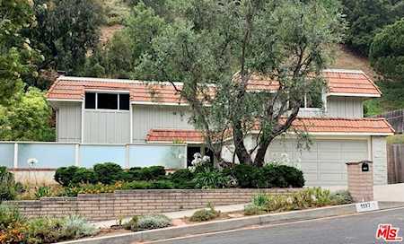 1197 Bienveneda Avenue Pacific Palisades, CA 90272