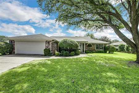 7404 Windhaven Road North Richland Hills, TX 76182