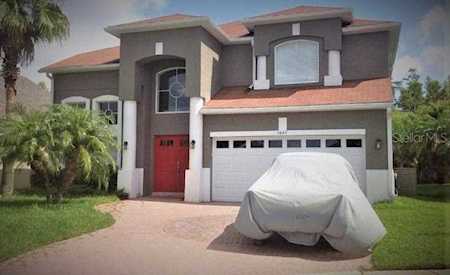 1047 N Breeze Ct Orlando, FL 32824