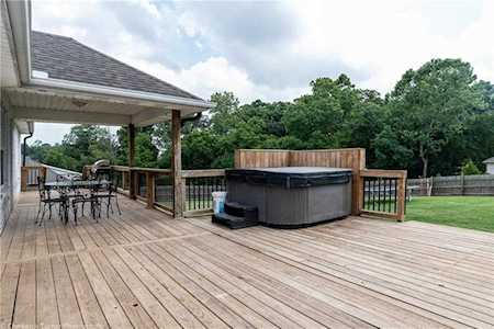 876 Hillcroft Terrace Cave Springs, AR 72718