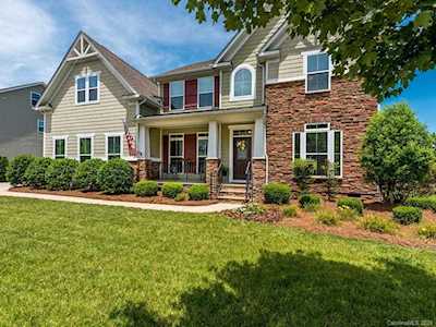 8519 Twickenham Terrace Harrisburg, NC 28075