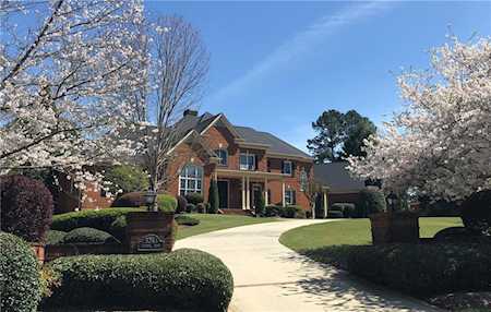 5243 Legends Dr Braselton, GA 30517