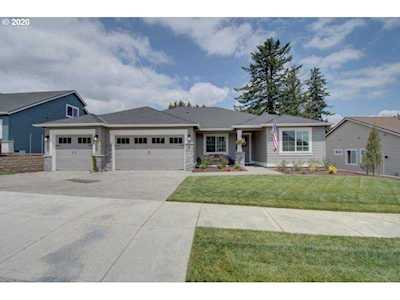 1805 NW Rolling Hills Dr Camas, WA 98607