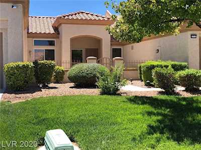 2713 Herons Creek Dr Las Vegas, NV 89134