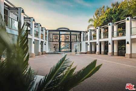 27930 Pacific Coast Highway Malibu, CA 90265