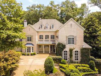 2470 Birnam Wood Dr Germantown, TN 38138