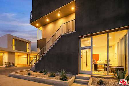 3549 Casitas Avenue Los Angeles, CA 90039