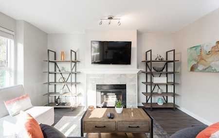 874 W 6th Avenue #301 Vancouver, BC V5Z 1A6