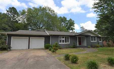 404 NW H St Bentonville, AR 72712